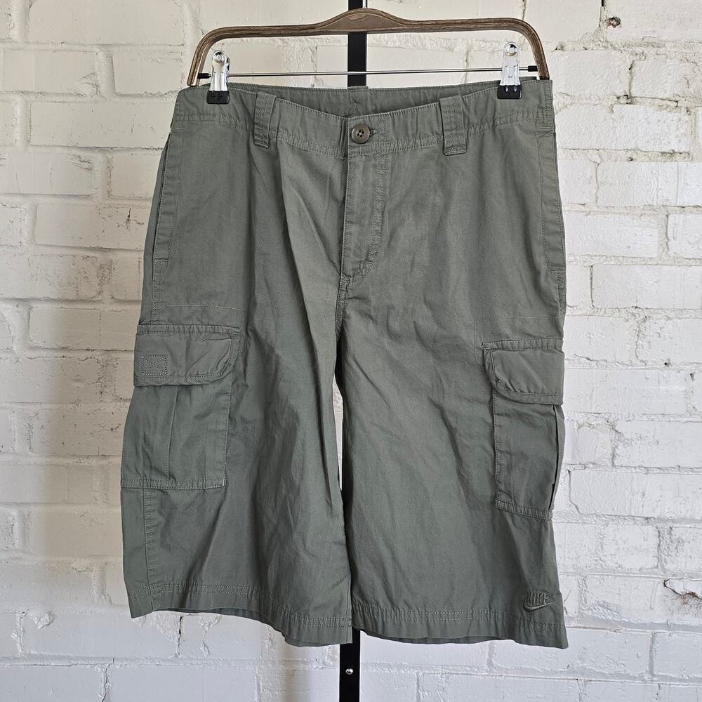 Nike Men's Size 30 Cargo Shorts Olive Green 100% Cotton Multi Pocket Casual 11"